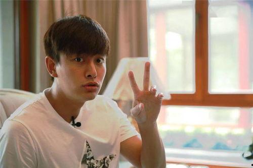 石凯吃瓜味道好闻吗视频,揭秘美食背后的独特香气