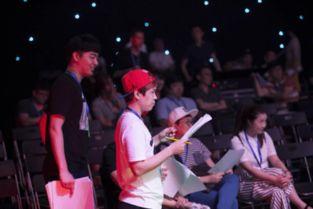 喜剧大联盟视频吃瓜,吃瓜群众笑翻天，揭秘幕后花絮